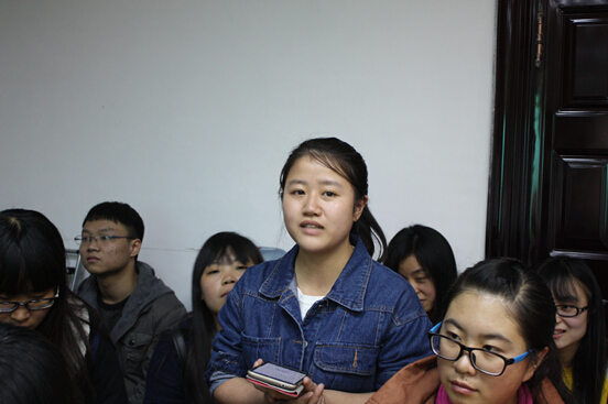 十大买球的正规网站师生座谈会顺利举行