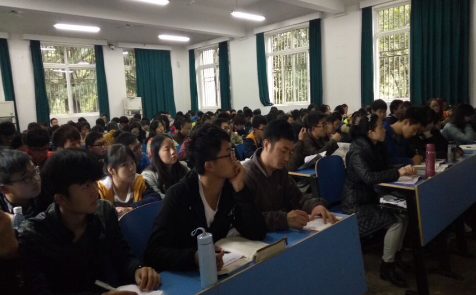 【党课第三讲】十大买球官网党委书记侯志军教授为十大买球官网分党校授课