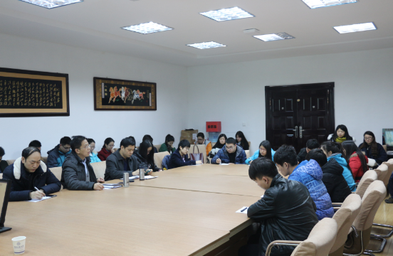 十大买球官网举办研究生学术科研交流会