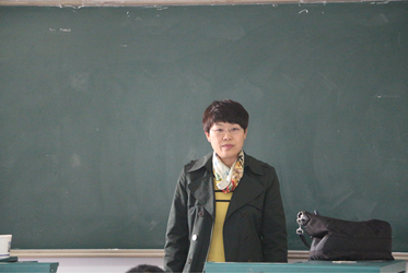 【党校第一讲】校党委统战部唐勤部长为十大买球官网分党校授课 【党校第一讲】校党委统战部唐勤部长为十大买球官网分党校授课