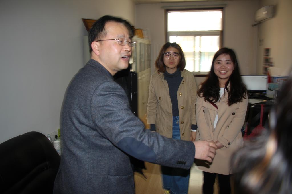 校党委书记何光彩赴十大买球的正规网站调研