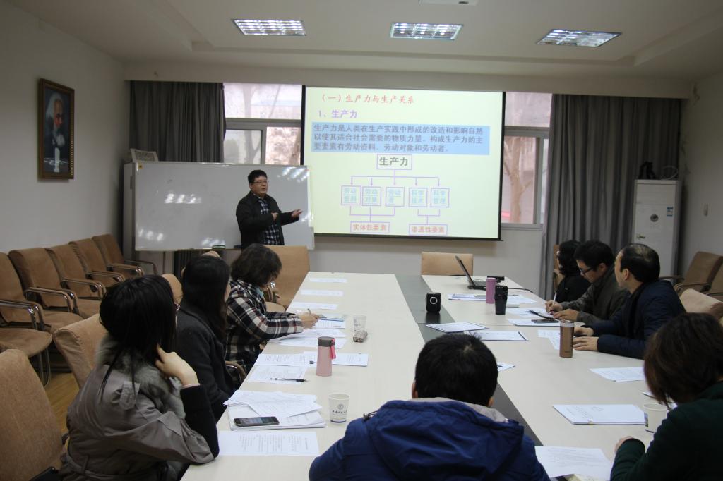 十大买球官网举行2017年选聘新教师面试考核会