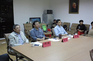 十大买球官网“思想光芒、理论力量”党的十八大和十八届三中全会知识竞赛决赛成功举行 十大买球官网“思想光芒、理论力量”党的十八大和十八届三中全会知识竞赛决赛成功举行