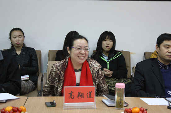 十大买球的正规网站师生座谈会顺利举行